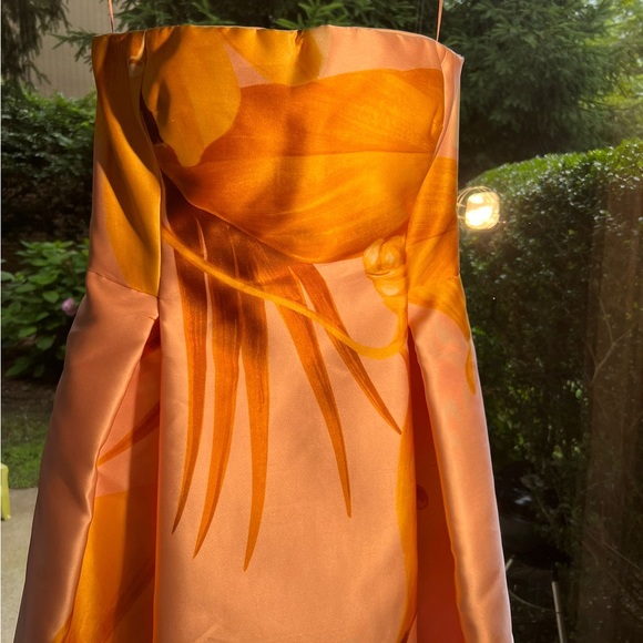 Dennis Basso Handmade in New York City Gown. New. - Picture 8 of 16